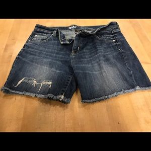 Denim Shorts - Boyfriend Short - Dark Blue - Size 10 (30) - Stretch